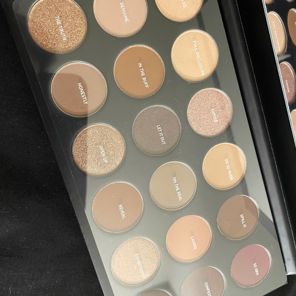 Morphe Truth Or Bare Eyeshadow Palette